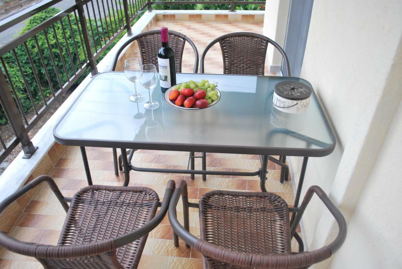 Cornelia Apartment PalaiónTsiflíkion Esterno foto